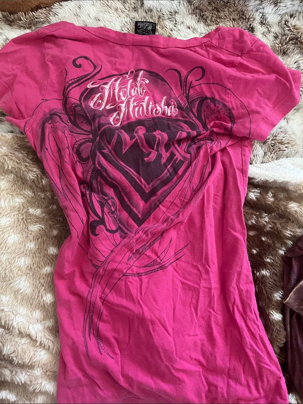 Y2K 2000s hot pink T